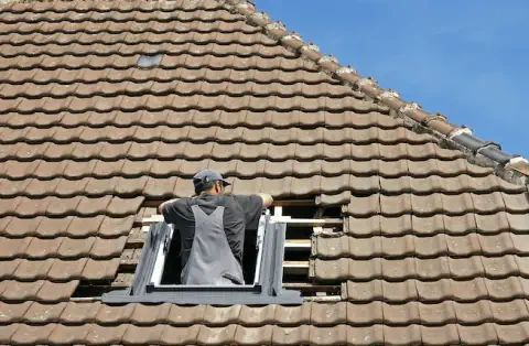 Pose de velux - Courson-Monteloup